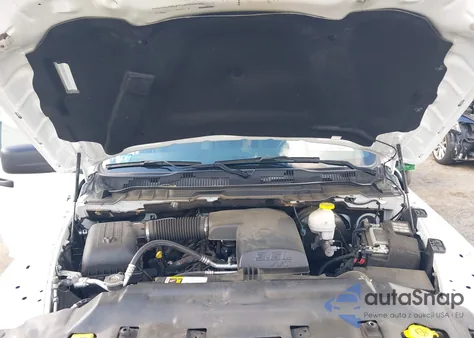 2021 Ram 1500 Classic z USA, uszkodzony, nr VIN 1C6RR7GG6MS554802